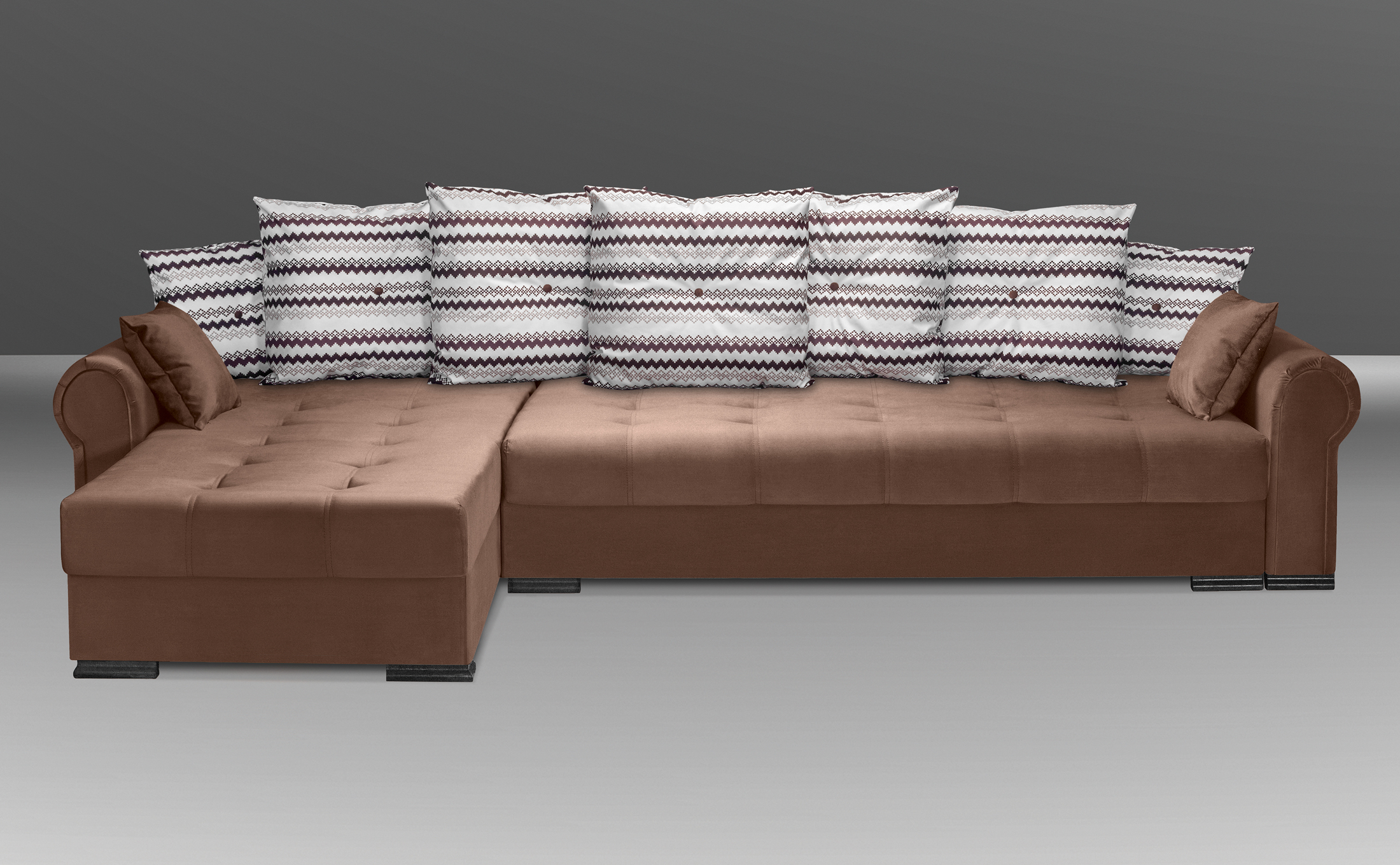 Простые диваны с подушками